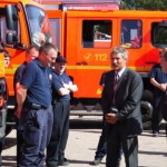 Innensenator Udo Nagel und der Bereichsführer Nord F195 Bernd Becker.  [TM]