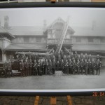 Aus dem Archiv: Das Feuerwehrhaus 1928, anläßlich des 50 jährigem Jubiläums der Wehr (©D.Frommer)