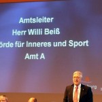 Redebeitrag des Amtsleiters SD Beiß, der den erkrankten Innensenator vertrat (c) AG MuK